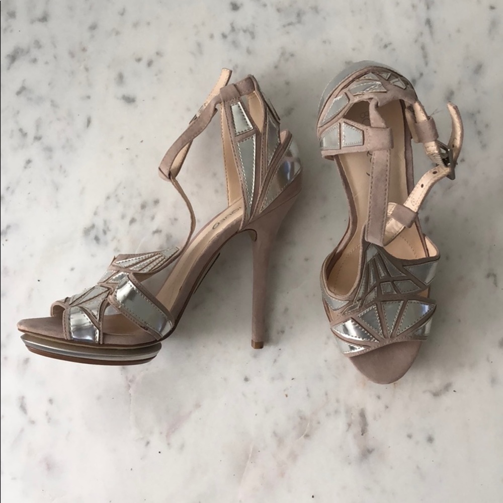 Boutique Nine West Sandals Heels